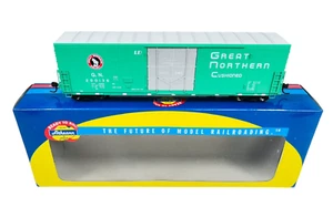 #88957 Athearn HO Great Northern (#200136) 50' Plug Door Boxcar - Picture 1 of 8