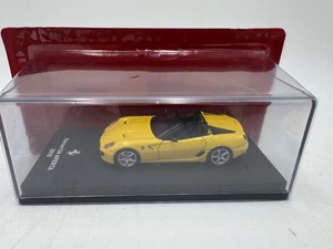 DIE CAST 1/64 " FERRARI SA APERTA 2010 " FERRARI GT - Picture 1 of 2