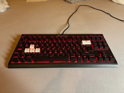 Corsair K63 Mechanische Gaming Tastatur Cherry MX red QWERTZ DE Layout Rote LED - Bild 1 von 3