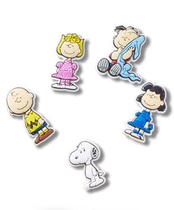 Crocs Jibbitz Peanuts 5 Pack Snoopy Lucy Charlie Linus Sally Authentic - Picture 1 of 4