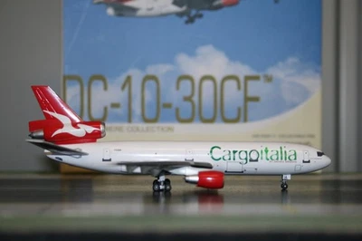 Avión modelo fundido a presión Dragon Wings 1:400 Cargo Italia DC-10-30 I-CGIA (56013) Foto 1 de 4