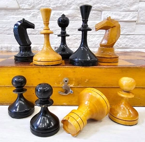 Vintage Soviet Chess Set "Valdai Nobles" 1959 Old Wooden USSR Antique Chess - Picture 1 of 23