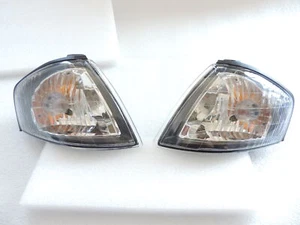 Black Turn Signal Corner Light Lamp Pair For 1999-2000 99-00 Mazda Protege Sedan - Picture 1 of 5