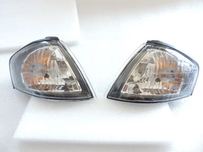 Black Turn Signal Corner Light Lamp Pair For 1999-2000 99-00 Mazda Protege Sedan - Image 1 of 4