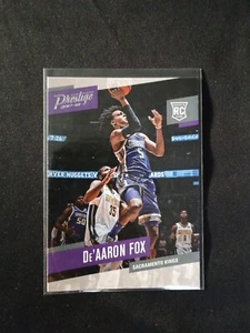 2017-18 Panini Prestige Basketball De`Aaron Fox Rookie RC Sacramento Kings #155 - Bild 1 von 2