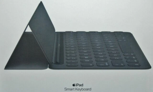 Apple Smart Keyboard for Apple iPad Pro - Charcoal Gray