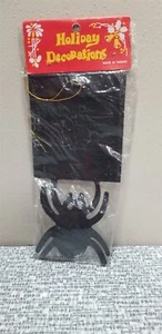 Vintage Plastic SPIDER GARLAND Halloween Holiday Decoration Taiwan NOS - Picture 1 of 6