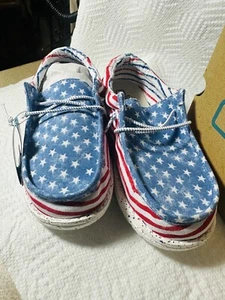 Nuevos zapatos sin cordones Hey Dude Youth Wally patrióticos con estrellas y rayas talla 2 - Imagen 1 de 8