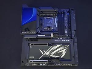 ASUS ROG MAXIMUS Z890 EXTREME Intel Z890 LGA 1851 Motherboard - Photo 1/2