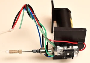 Becton Dickinson BD LSR II Durchflusszytometer Durchflusszellenbaugruppe Newport 333304 - Bild 1 von 9