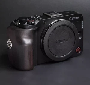Impugnatura laterale per fotocamera in legno massello fatta a mano per Canon R50V - Foto 1 di 18