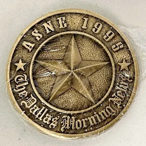 Vintage ASNE 1995 Dallas Morning News Star Round Belt Buckle - Picture 1 of 10