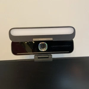 Webcam barre vidéo tout-en-un AnkerWork B600 avec lumière - Photo 1/7