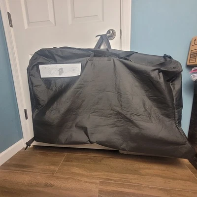 Bolso Jeep Wrangler 68298539AD genuino Jeep/MOPAR pieza OEM de fábrica Foto 1 de 3