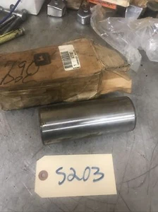 NOS JOHNDEERE 790 EXCAVATOR TRACK PIN # AT174857 - Bild 1 von 4