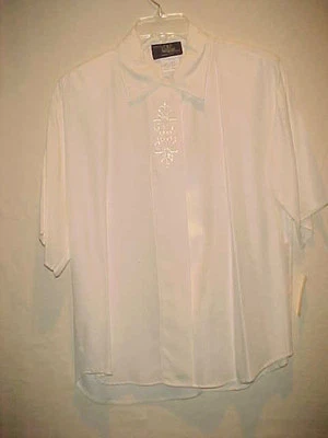 ВИНТАЖНАЯ ЖЕНСКАЯ БЛУЗКА YOU NIQUE ACETATE & RAYON С ВЫШИВКОЙ ЦВЕТА СЛОНОВОЙ КОСТИ РАЗМЕР SMALL - Изображение 1 из 4