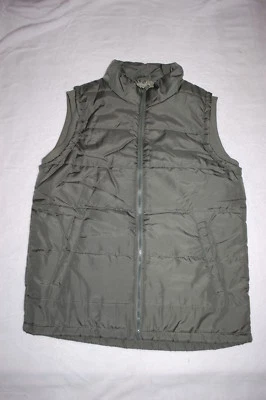 Mens SAGE GREEN QUILTED VEST Zip Front TWO POCKETS Ribbed Armholes L 42-44 - Image 1 of 2