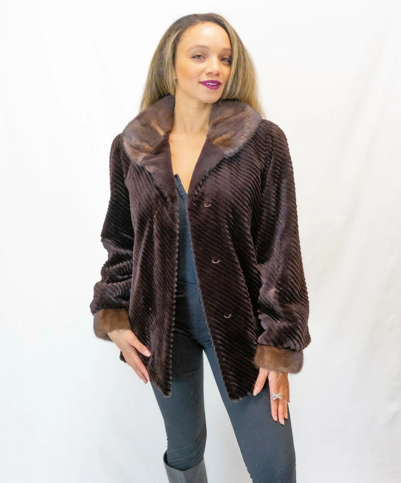New Sheared Brown Mink Jacket, Italian Premium Label Size M/L Tea Party | Formal - Image 1 of 4