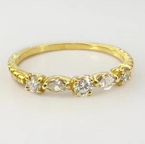 Diamond Eternity Ring 18ct Gold Size P - 2.10grams - 1.6mm Wide - Picture 1 of 5