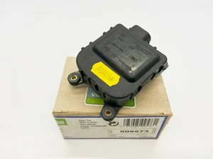 Actuator Motor for AUDI SEAT VOLKSWAGEN 1J1907511C 509573 VALEO OEM - Picture 1 of 3