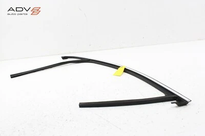 GMC ACADIA 2017-2023 puerta delantera izquierda ventana vidrio canal de funcionamiento sello y moldura OEM Foto 1 de 4