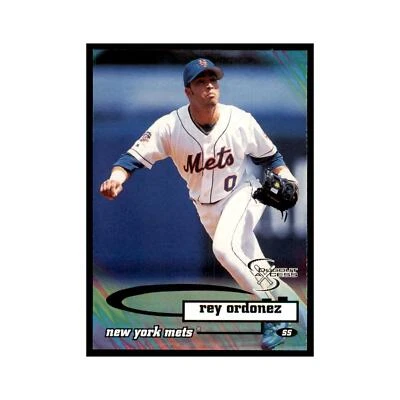 1998 SkyBox Dugout Axcess Rey Ordonez Baseball Cards #32 - Image 1 of 3