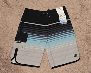 Billabong Boys Striped Boardshorts with Cargo Pocket Size 26 Swim New! NWT - Picture 1 of 7