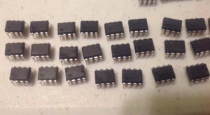 Texas Instruments and Fairchild and 10-Pcs UA741CN - Picture 1 of 2