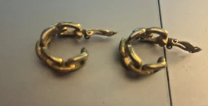 Vintage Signed gold tone Trifari clip on earrings. .75 inches in diameter. - Picture 1 of 4