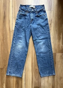 Vintage Levi's 550 Relaxed Fit Jeans Boys Size 12 Regular 25 x 26 Medium Wash - Picture 1 of 10