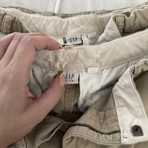 Boys' Gap Khaki Uniform Shorts Size 10 Size 12 LOT OF 4 - Picture 1 of 5