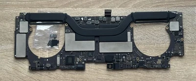 Apple MacBook Pro 15 A1707 2016 LogicBoard i7 2.7GHz 16GB 500GB READ DESCRIPTION - Image 1 of 4