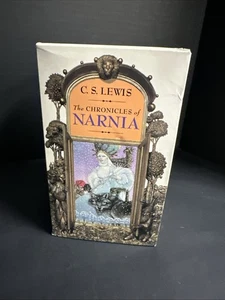 The Chronicles of Narnia 7 Book Box Set Paperback 1994 by C S Lewis Vintage - Picture 1 of 6