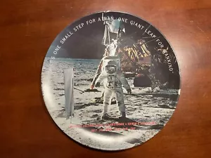 Apollo 11 Moon Landing 1969 Plate - Picture 1 of 4