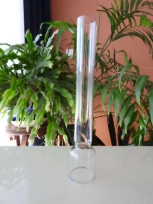 ANCIEN VERRE GLOBE CHEMINEE POUR LAMPE A PETROLE 12" LIGNES CRISTAL estampille - Photo 1/4