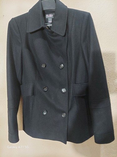 UNDERCOVER Giacca donna Victoria's Secret in lana nera. Taglia 10 le condizioni sono molto buone.