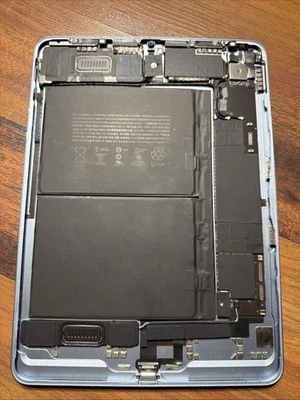 Apple iPad Air 4ta generación 64 GB, Wi-Fi, 10,9 pulgadas - NO solo en el mundo para piezas Foto 1 de 4