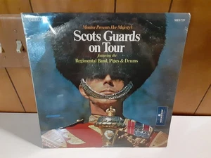 Scots Guards On Tour Vinyl LP New Sealed Regimental Band, Pipes & Drums - Foto 1 di 3