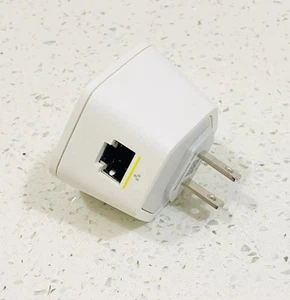 Comcast Xfinity XFI WIFI Pod Extender Network Signal Booster XE1-S - Afbeelding 1 van 3
