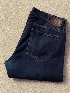 Pantalones de mezclilla Tommy Hilfiger HUDSON STRAIGHT FIT para hombre W36 L30 (TH4206) - Imagen 1 de 9