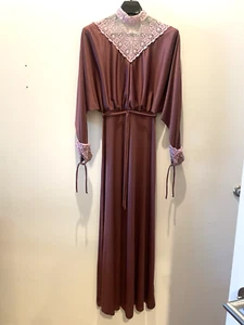 Vintage 1970's Lorrie Deb Prairie Victorian Style Mauve/Pink Lace Long Dress S/M - Picture 1 of 8