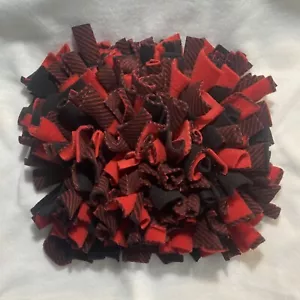 Buffalo Plaid DOG TOY TREAT SCENTWORK FEEDING MAT Medium Handmade Snuffle Mat - Picture 1 of 8