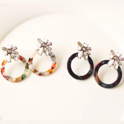 Nuevos Pendientes Colgantes de Resina con Barra de Chuchería Regalo Moda Dama Fiesta Joyería 2 Colores Elegidos Foto 1 de 4