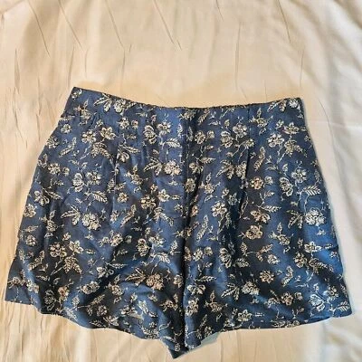 LOFT 蓝色花卉亚麻混纺 4.5 英寸打褶短裤,尺寸 M — 第 1/4 张图片