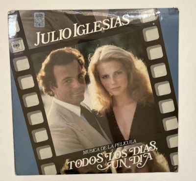 JULIO IGLESIAS LP Musica De Pelicula Todos Los Dias Un Dia CBS, NEW, PLEAS READ, - Image 1 of 2