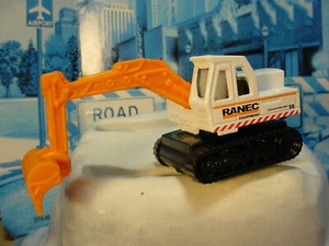 2024 MBX CONSTRUCTION V Exclusive ATLAS EXCAVATOR 🚧 White;RANEC🚧Matchbox LOOSE - Picture 1 of 3