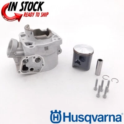 NEW OEM HUSQVARNA KTM CYLINDER PISTION TOP END KIT A44030238000 Foto 1 de 4