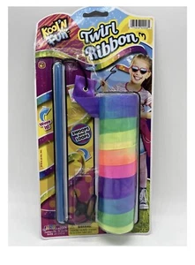 Bastón de juguete para niños Kool'N Fun cinta giratoria para exteriores - Imagen 1 de 3