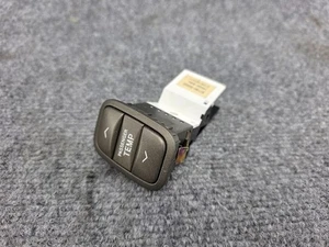 2001-2006 LEXUS LS430 OEM PASSENGER CLIMATE TEMPERATURE AC CONTROL BUTTON SWITCH - Picture 1 of 4