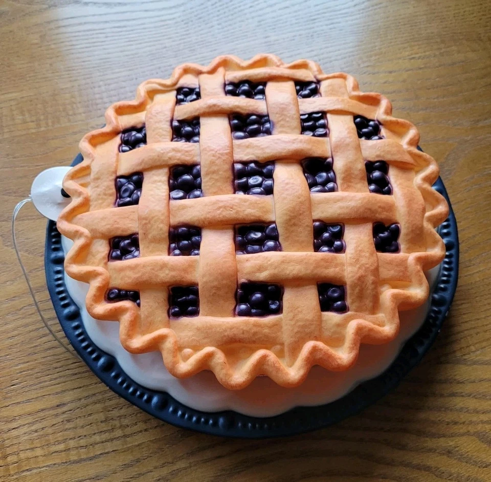 JOHN DERIAN FOR TARGET PIE LIT BLOW MOLD DECORATION 9" IN HAND